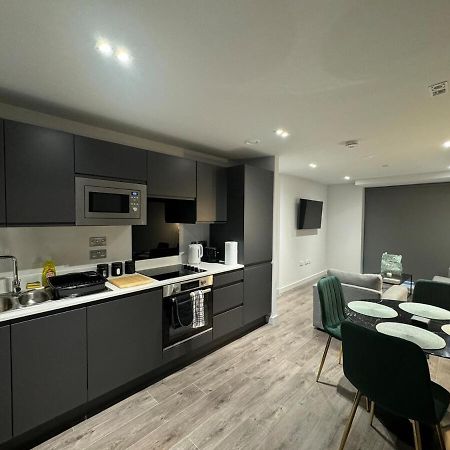 Modern 2-Bedroom Apartment In Heart Of ليفربول المظهر الخارجي الصورة